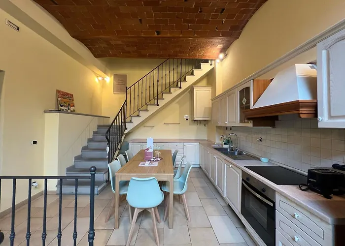 Wine Apartments Florence Barbaresco