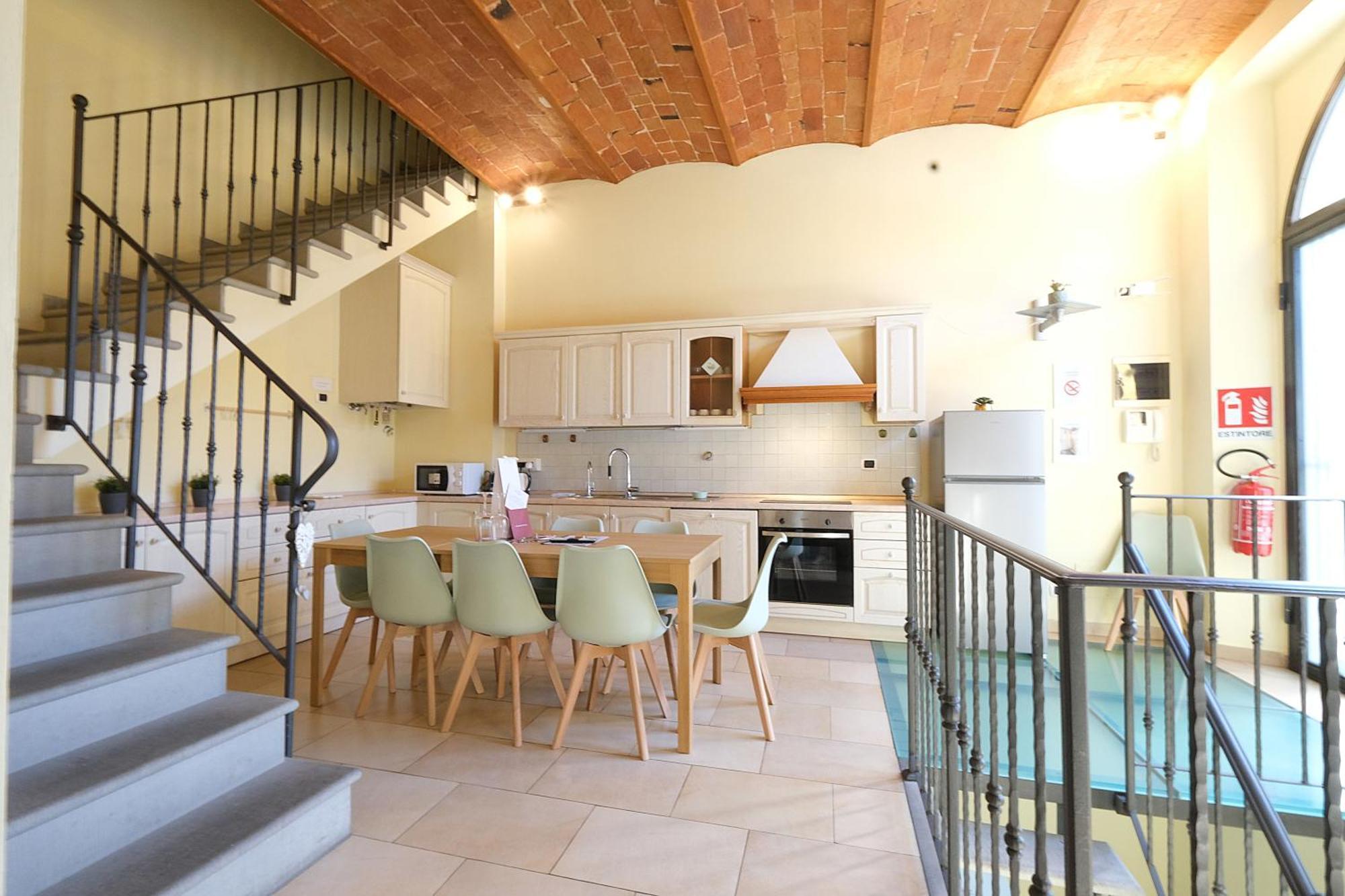 Wine Barbaresco Apartment Florence